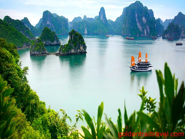15 Days Essence of Vietnam and Laos Tour